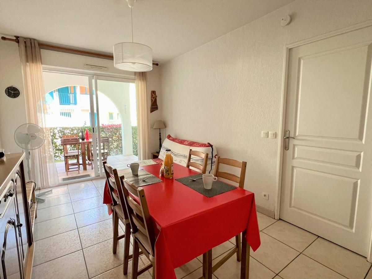 Appartement T1 Bis Avec Jardin Prive Et Piscine, 4 Pers, Cambo-Les-Bains - Fr-1-495-13 Exterior foto